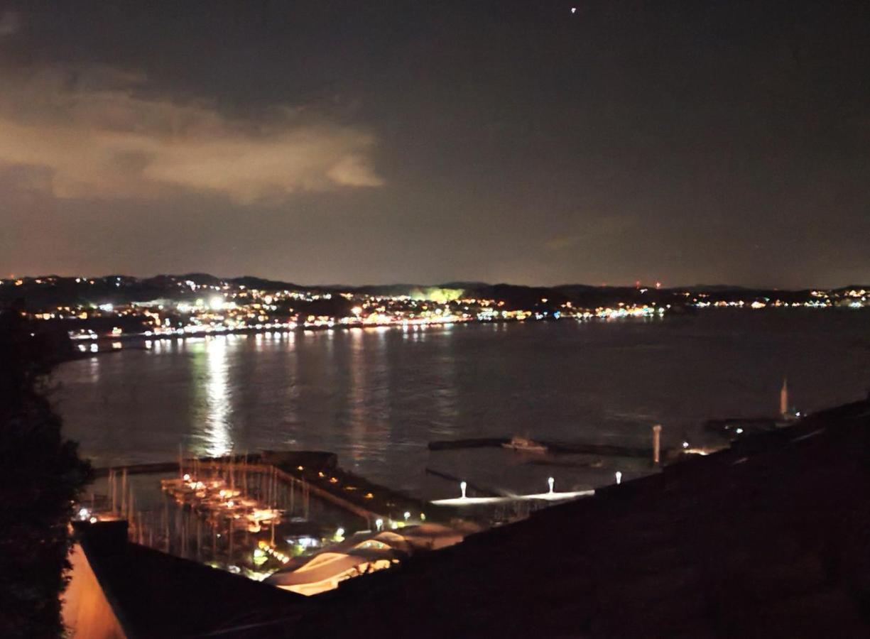 江の島の頂上から海を眺める一棟ヴィラ 一組限定貸切 The Enoshima Villa Ao ฟูจิซาวะ ภายนอก รูปภาพ